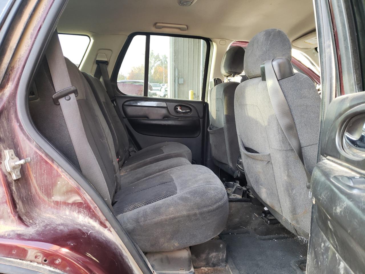 Photo 6 from auction – 2007 GMC ENVOY with VIN 1GKDT13S172282132