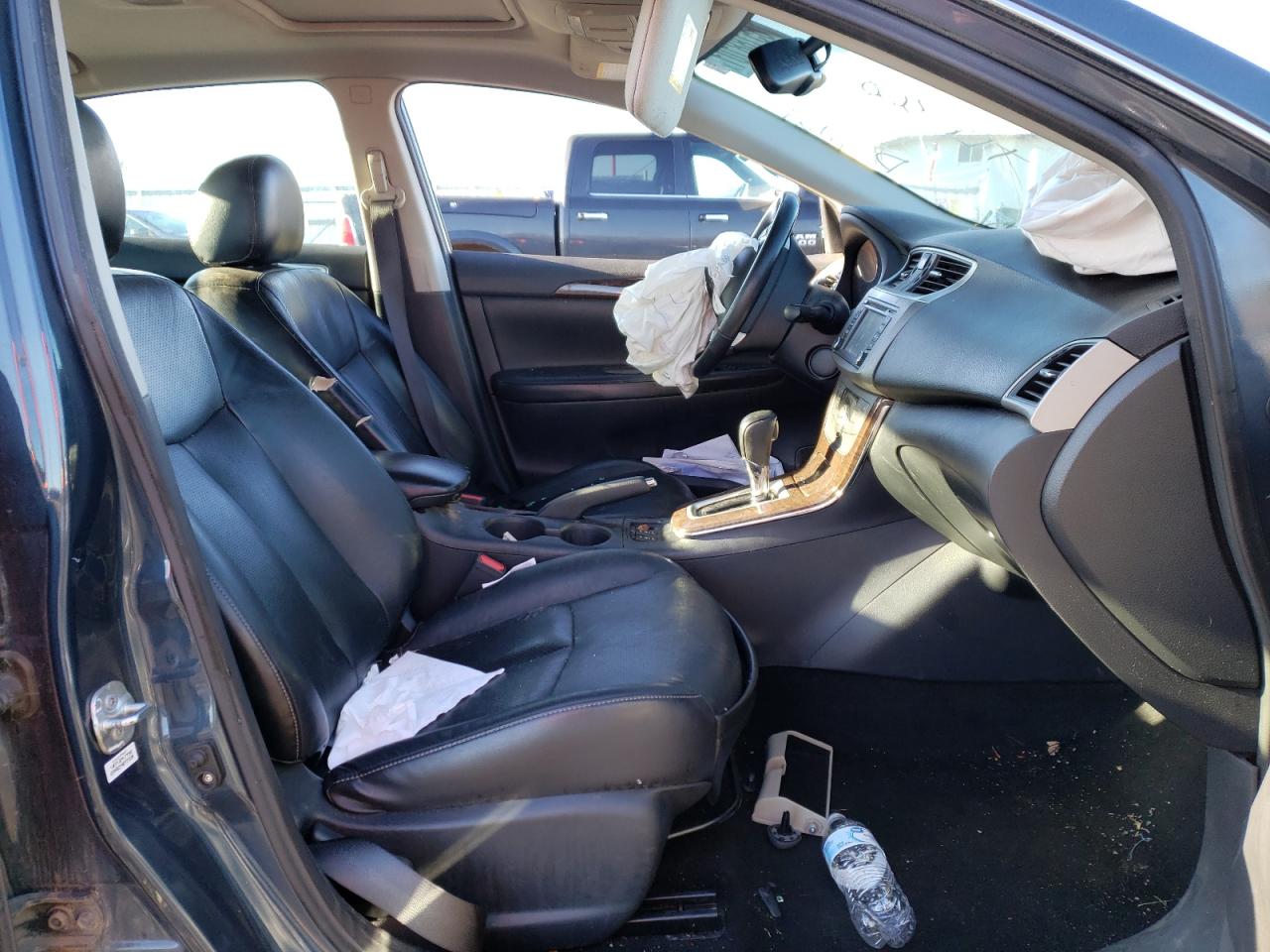 Photo 5 from auction – 2014 NISSAN SENTRA S with VIN 3N1AB7AP8EY214205