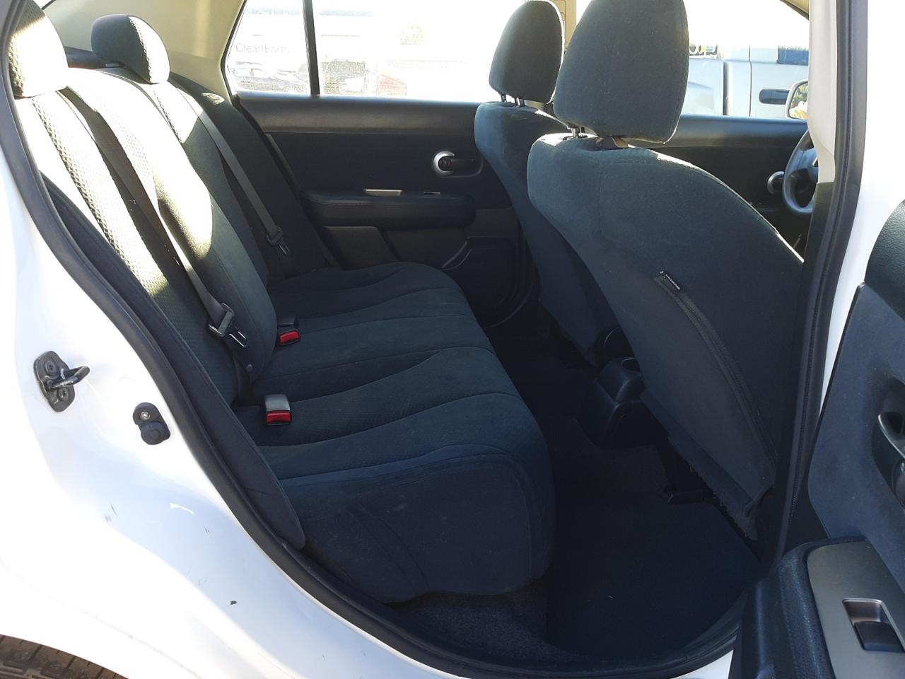 Photo 6 from auction – 2011 NISSAN VERSA S with VIN 3N1BC1AP7BL463408