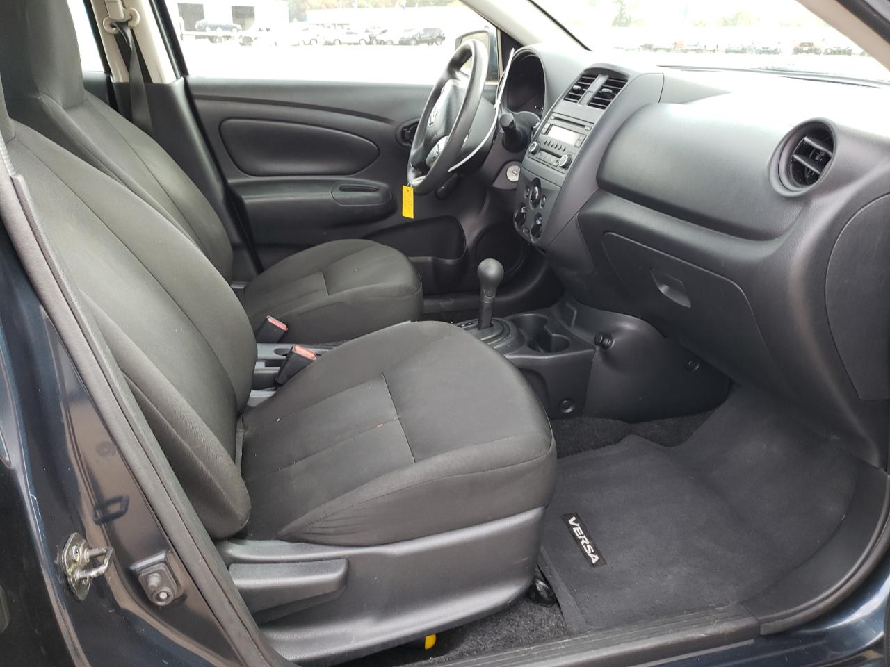 Photo 5 from auction – 2017 NISSAN VERSA S with VIN 3N1CN7AP7HL849711