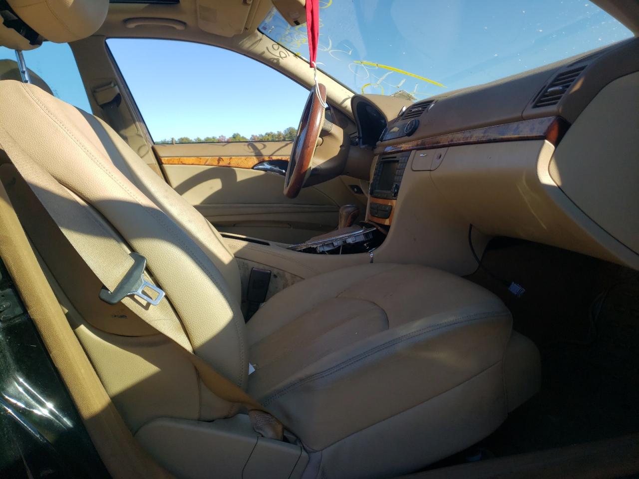 Photo 5 from auction – 2008 MERCEDES-BENZ E-CLASS with VIN WDBUF87X48B341434