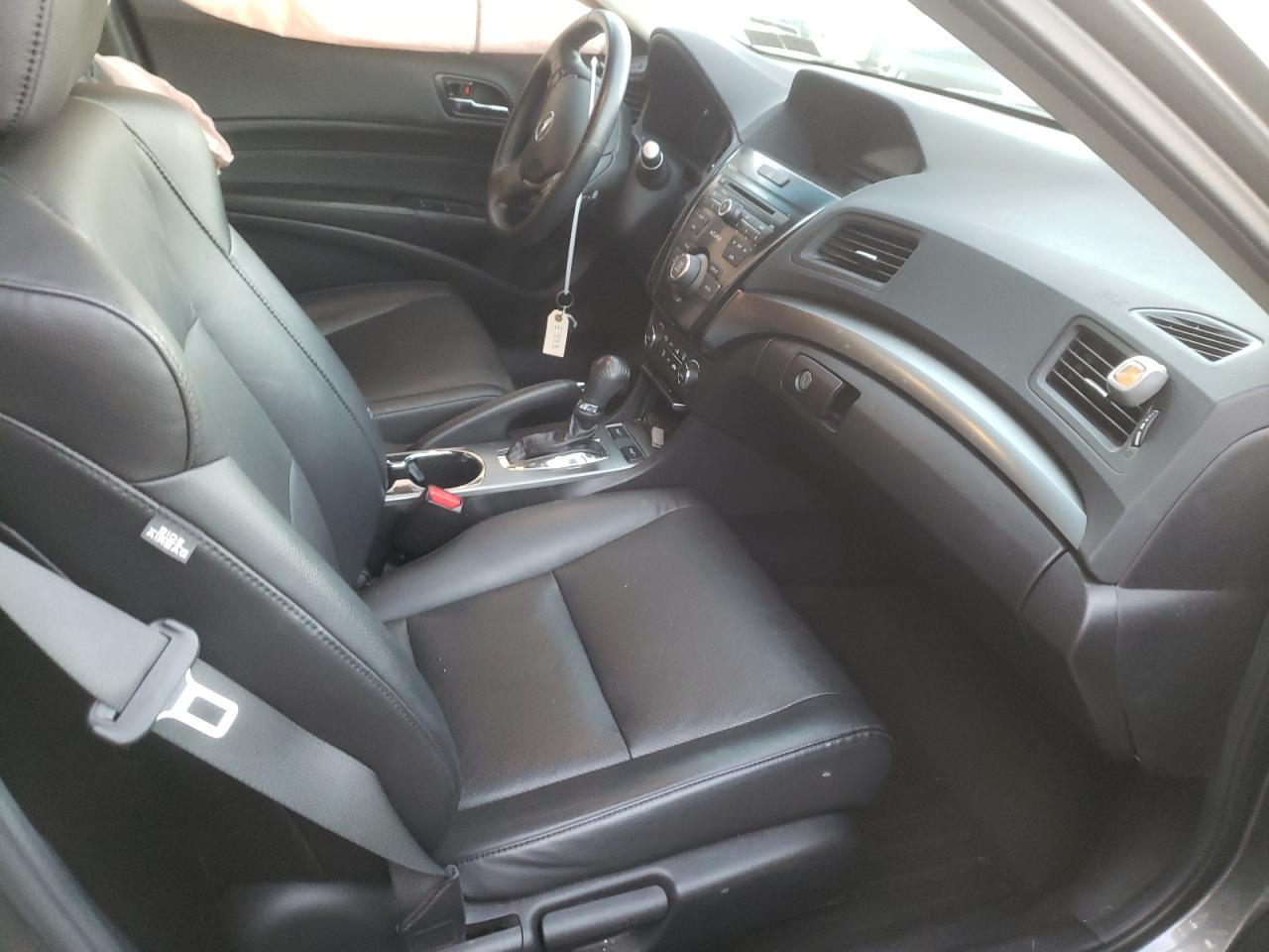Photo 5 from auction – 2014 ACURA ILX 20 with VIN 19VDE1F37EE008288