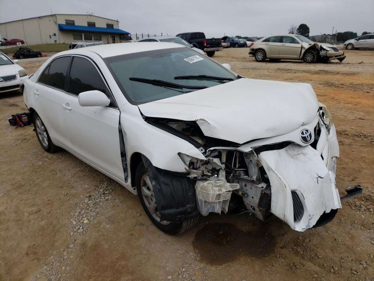 TOYOTA CAMRY BASE 2011 con VIN 4T1BF3EK6BU628607 - Foto de la subasta
