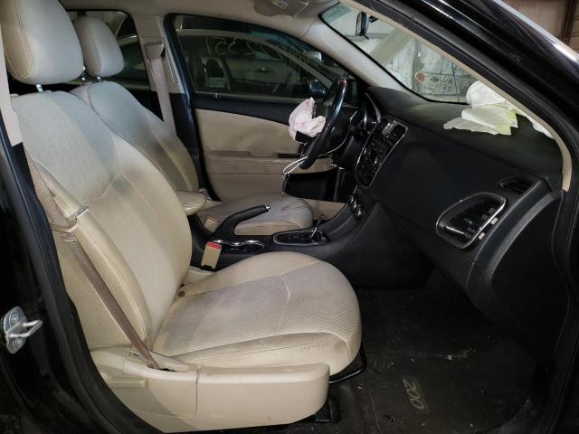 Photo 5 from auction – 2013 CHRYSLER 200 TOURIN with VIN 1C3CCBBGXDN533819