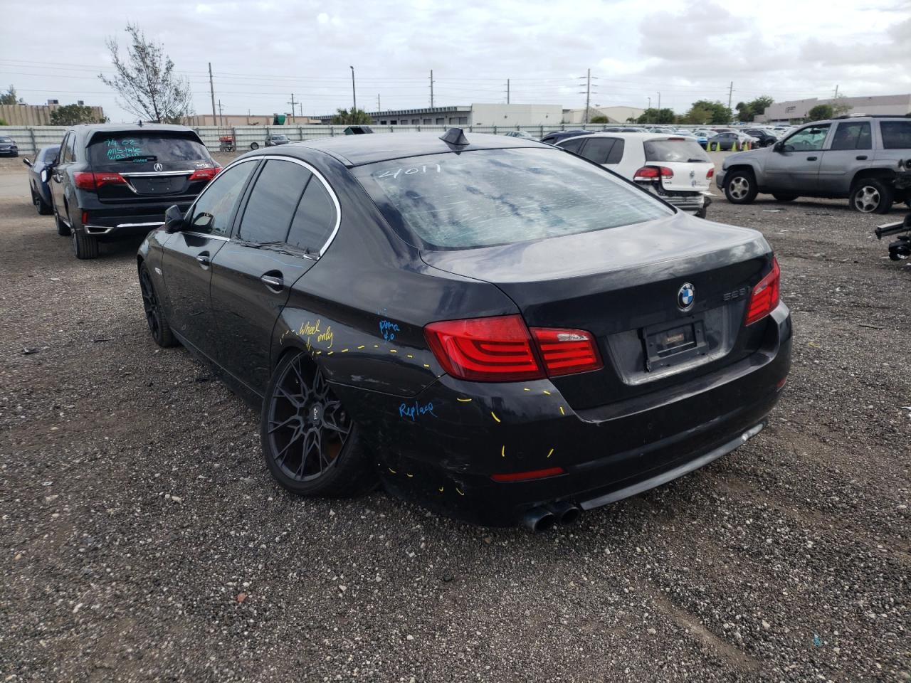 Photo 3 from auction – 2012 BMW 528 I with VIN WBAXG5C55CDX04011