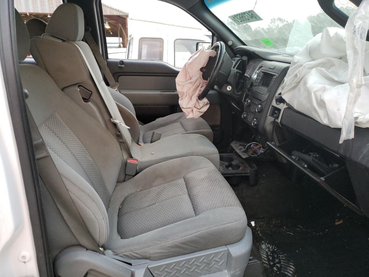 Photo 5 from auction – 2013 FORD F150 SUPER with VIN 1FTFW1CF5DFA35005