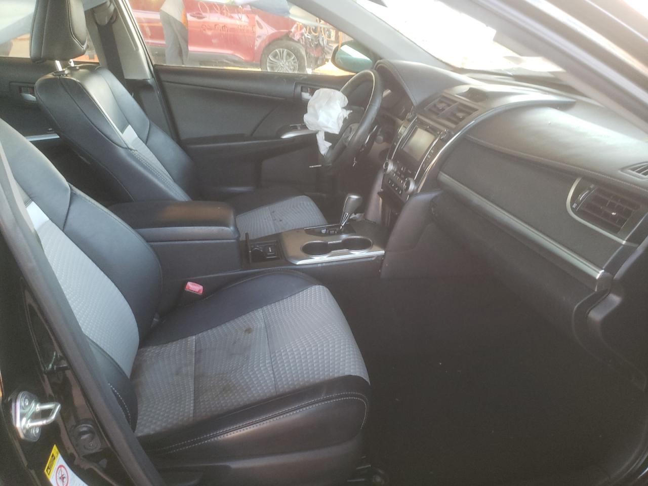 Photo 5 from auction – 2014 TOYOTA CAMRY L with VIN 4T1BF1FK6EU813585