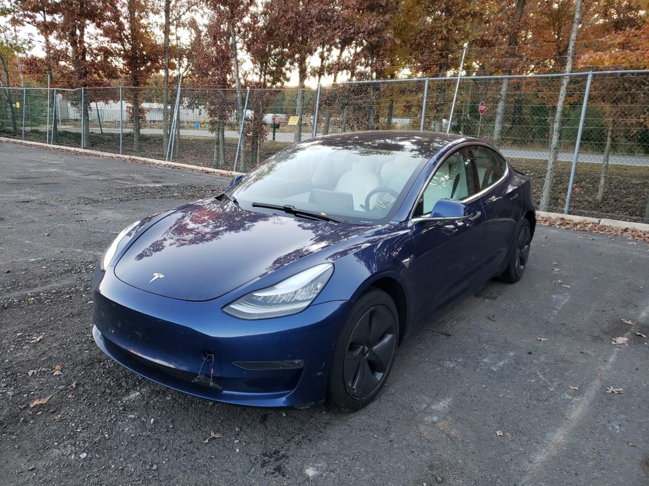 Photo 2 from auction – 2019 TESLA MODEL 3 with VIN 5YJ3E1EB3KF477508