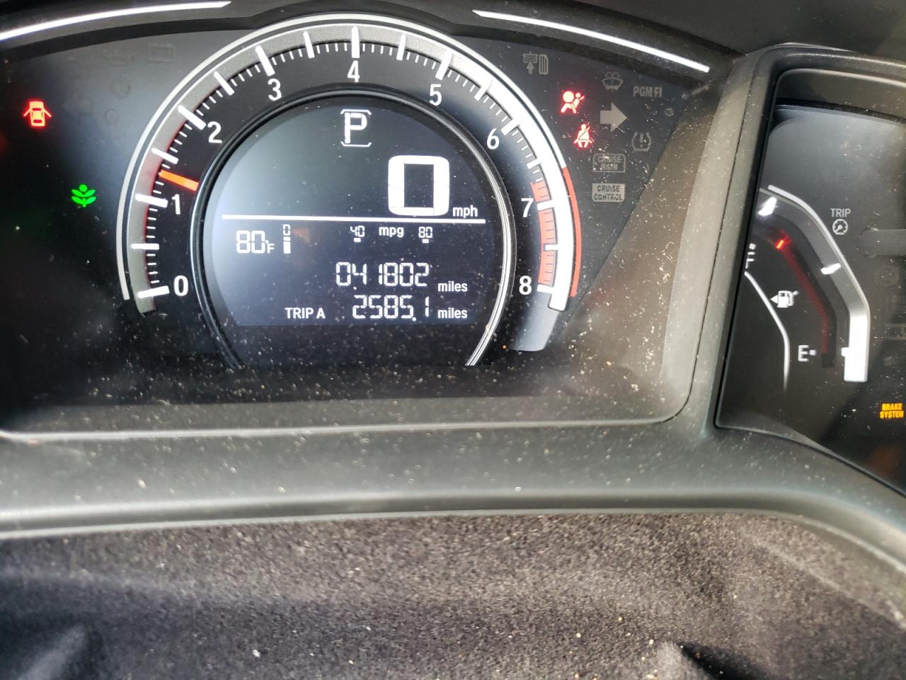 Photo 8 from auction – 2018 HONDA CIVIC LX with VIN 19XFC2F57JE024028