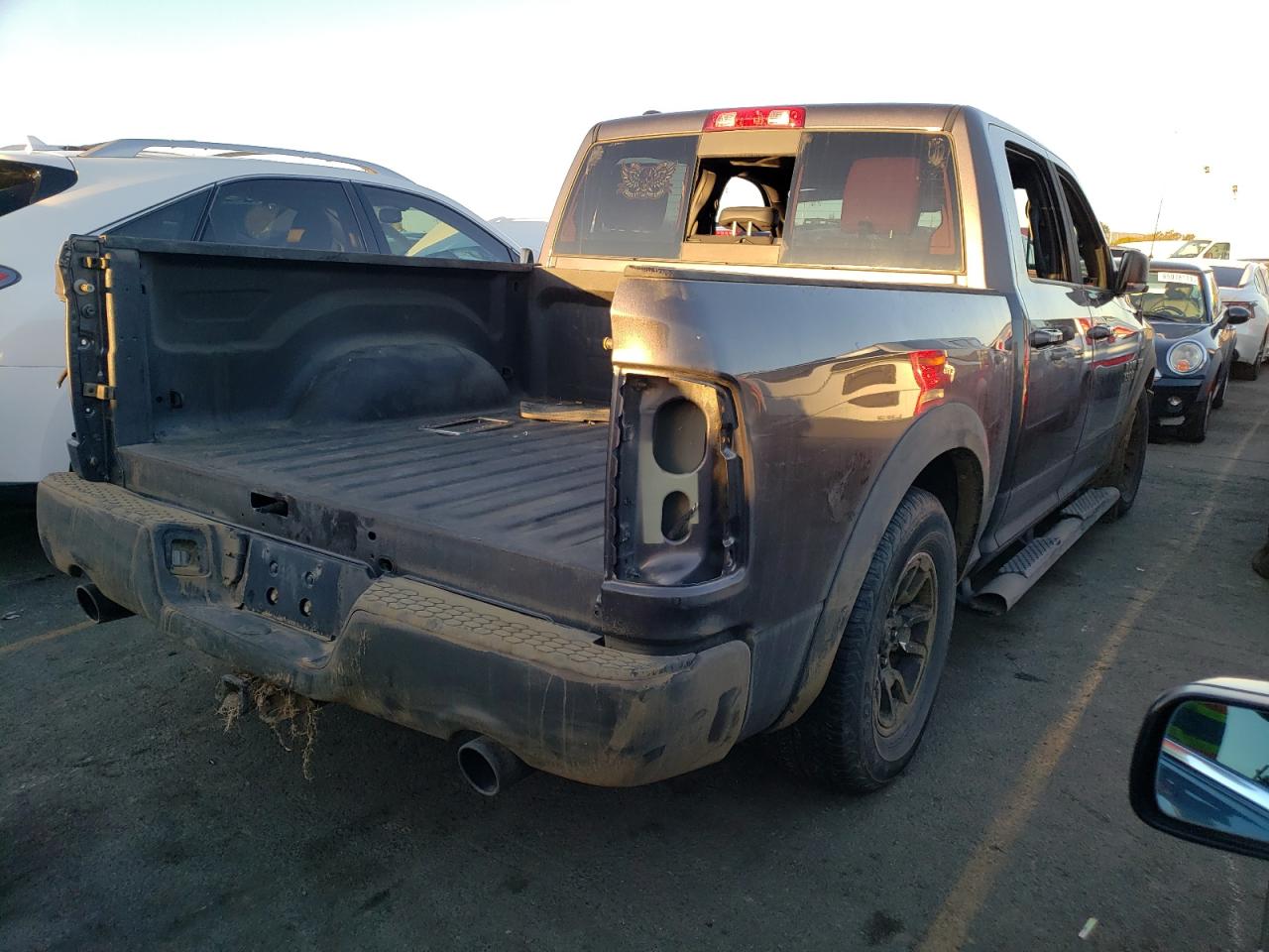 Photo 4 from auction – 2015 RAM 1500 REBEL with VIN 1C6RR7YT0FS743475