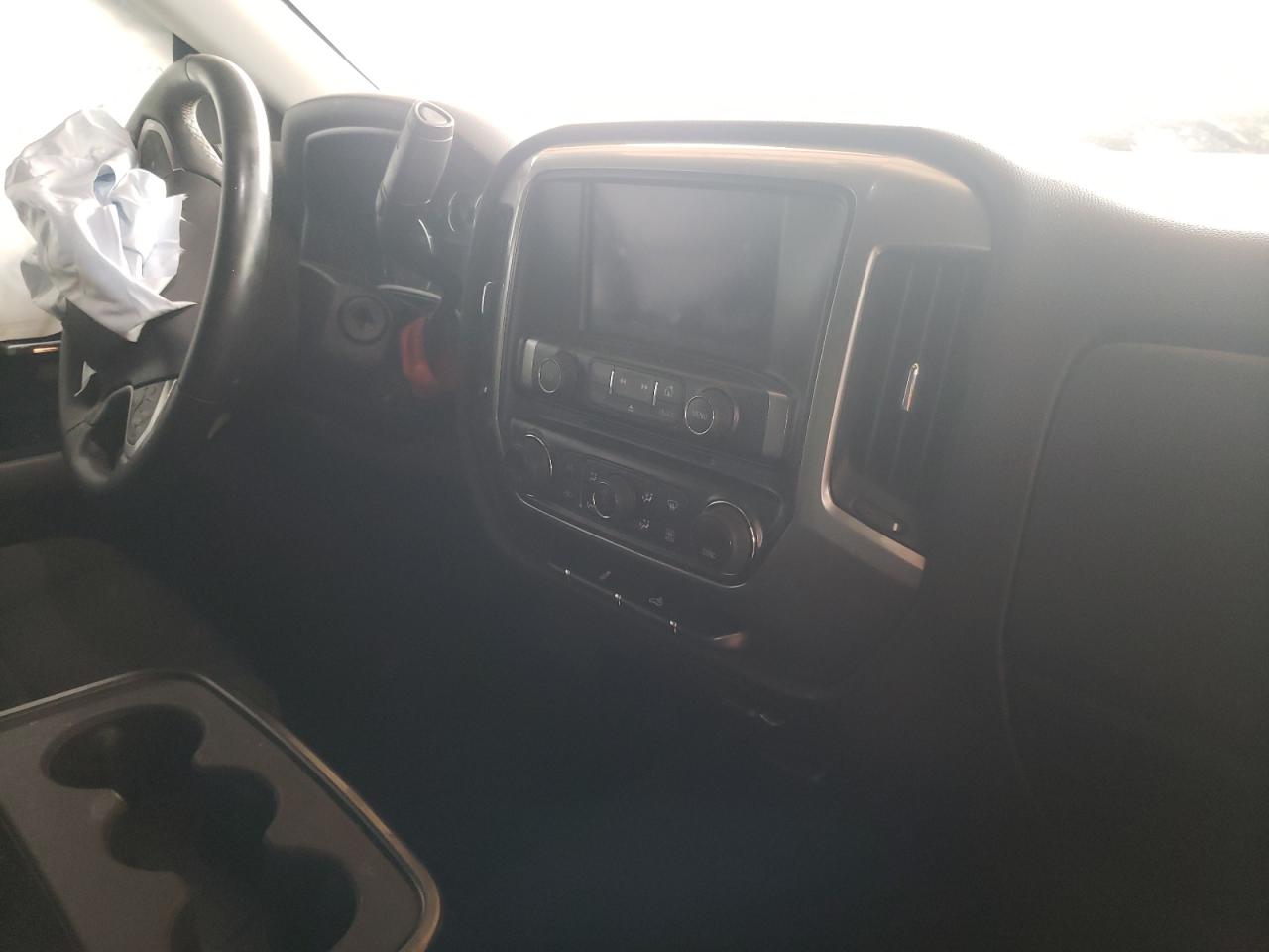 Photo 9 from auction – 2015 CHEVROLET SILVERADO with VIN 3GCPCREC3FG290123