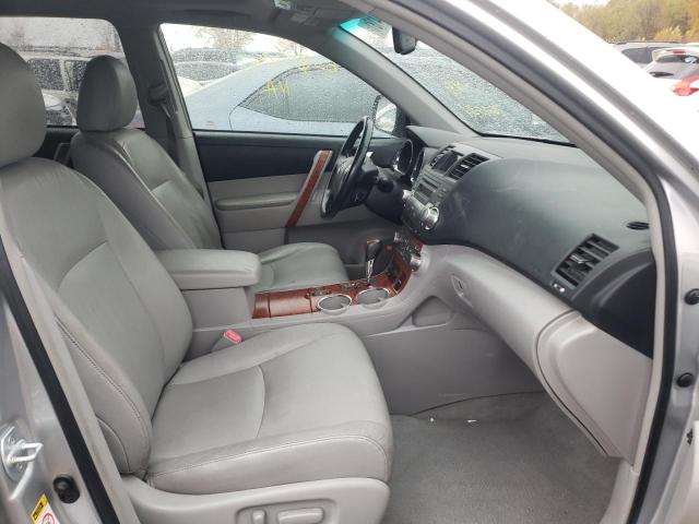 Photo 5 from auction – 2010 TOYOTA HIGHLANDER with VIN JTEDK3EH2A2165531