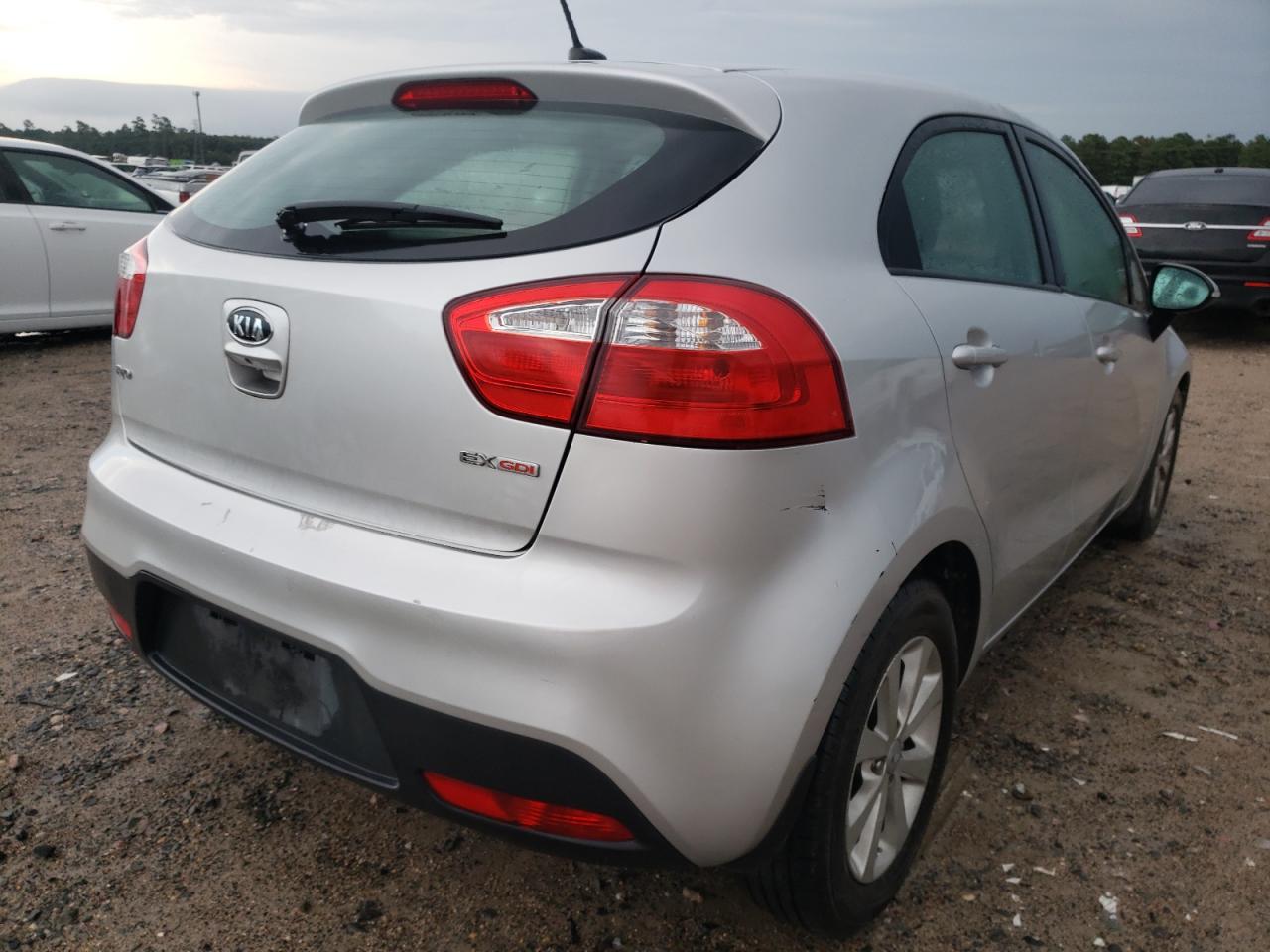 Photo 4 from auction – 2013 KIA RIO EX with VIN KNADN5A32D6113537