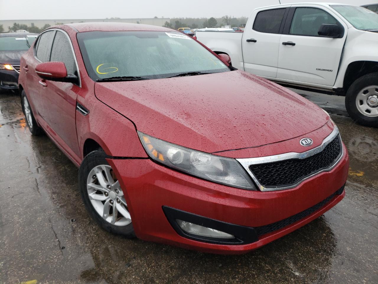 KIA OPTIMA LX 2012 with VIN 5XXGM4A7XCG070565 - Photo from auction