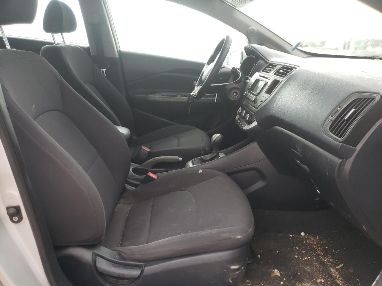 Photo 5 from auction – 2013 KIA RIO EX with VIN KNADN5A32D6113537