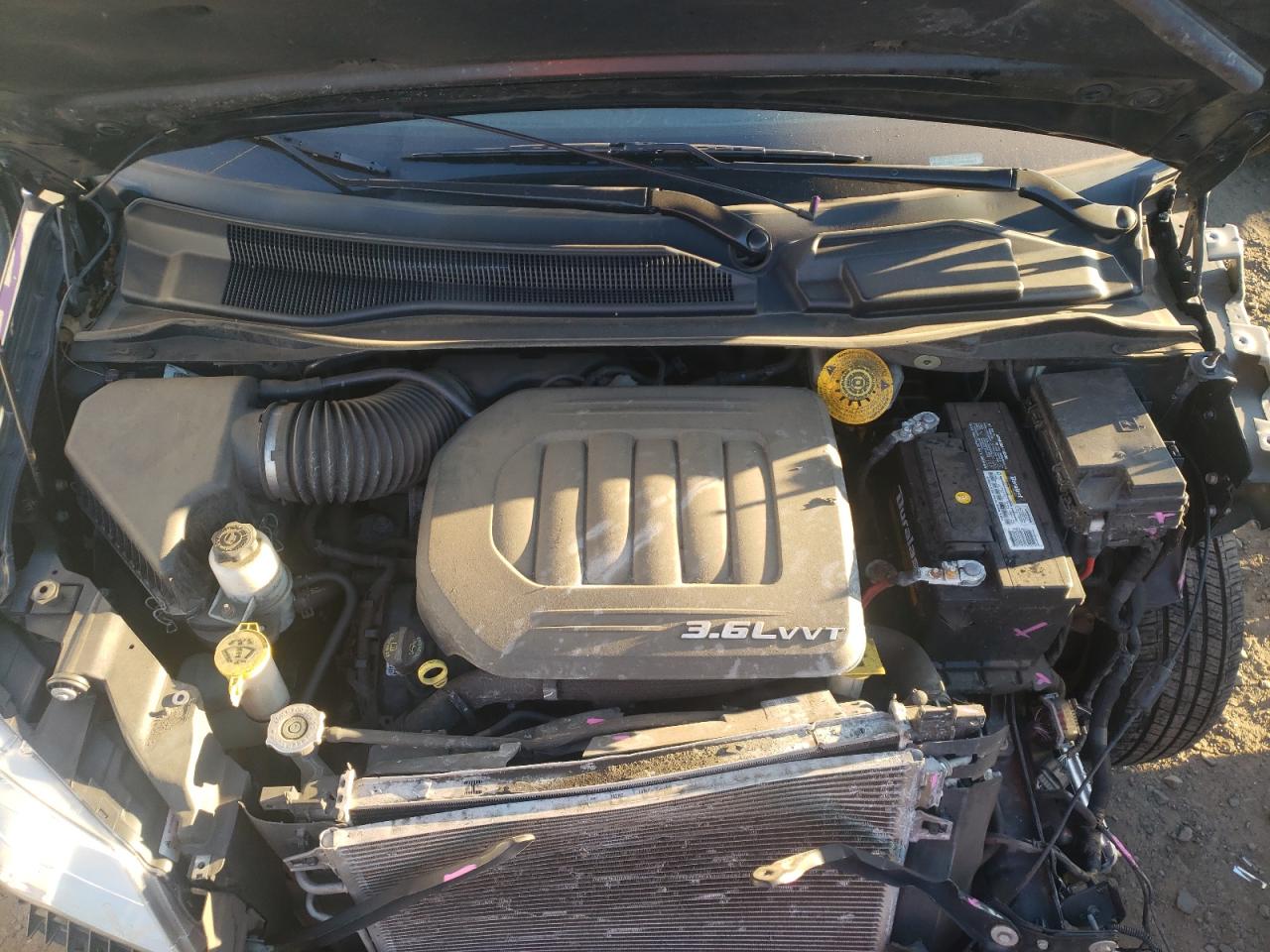Photo 7 from auction – 2015 CHRYSLER TOWN & COU with VIN 2C4RC1BG1FR646502