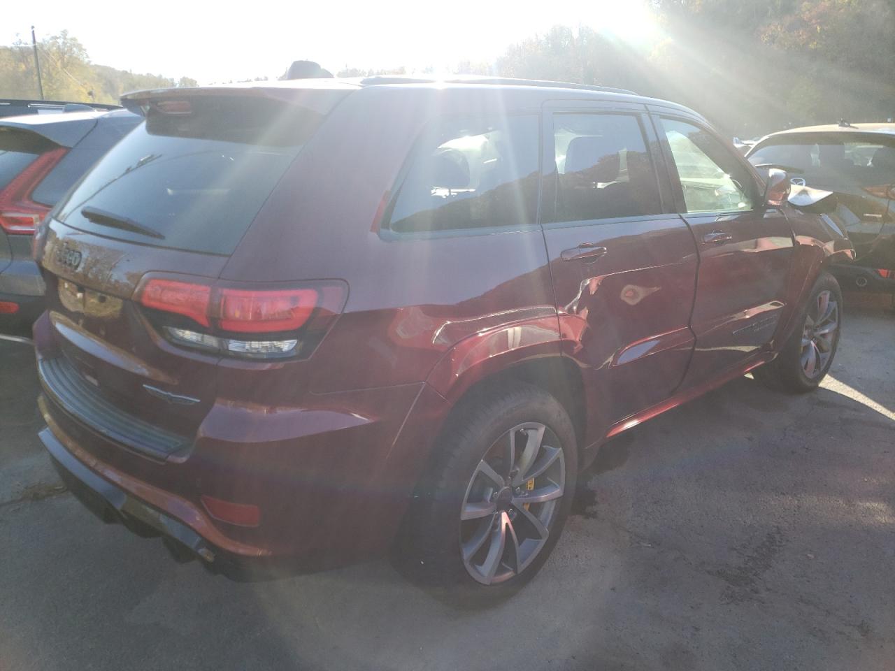 Photo 4 from auction – 2018 JEEP GRAND CHER with VIN 1C4RJFN97JC334556