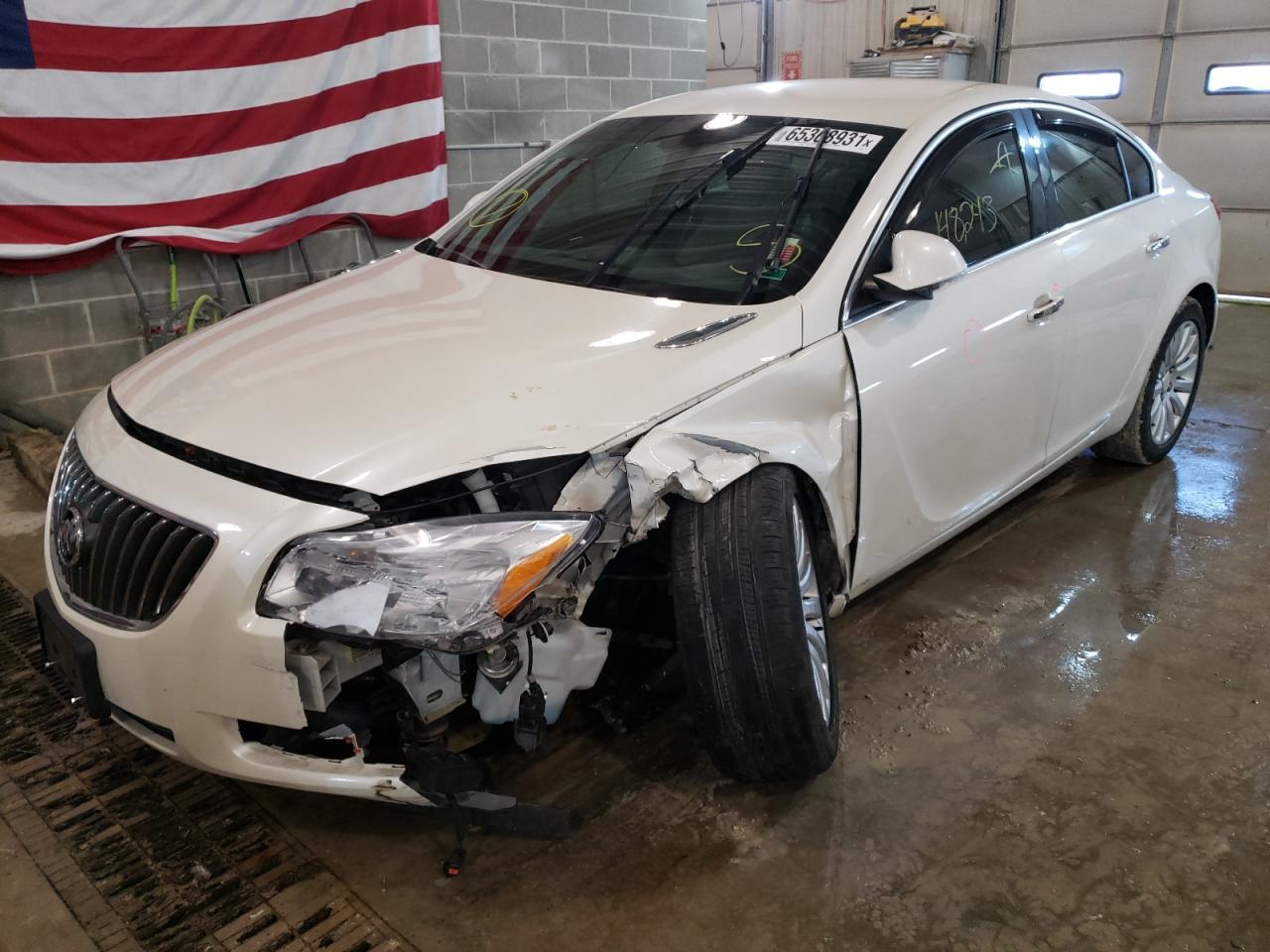 Photo 2 from auction – 2013 BUICK REGAL PREM with VIN 2G4GS5EV7D9247744