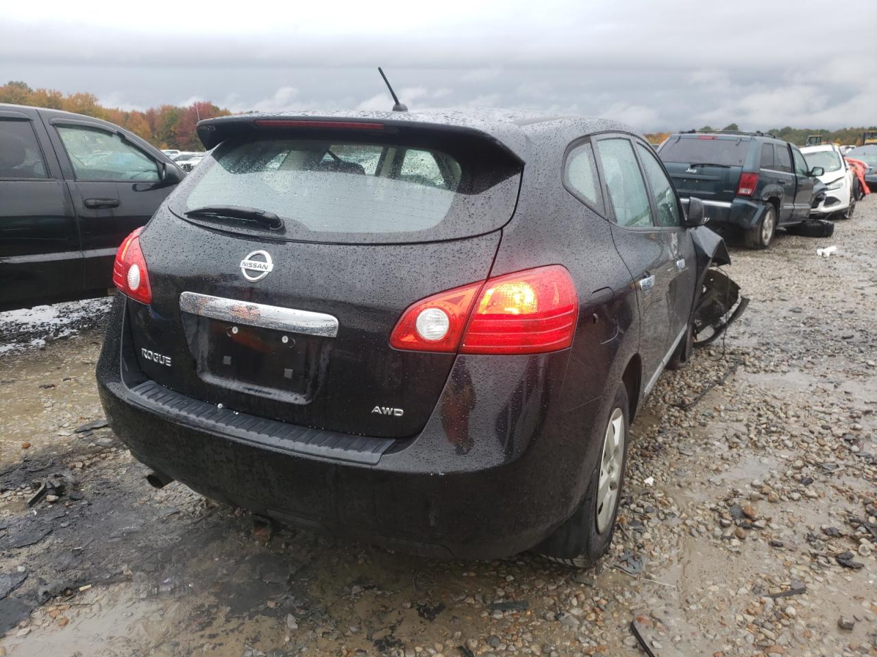 Photo 3 from auction – 2012 NISSAN ROGUE S with VIN JN8AS5MV2CW385228