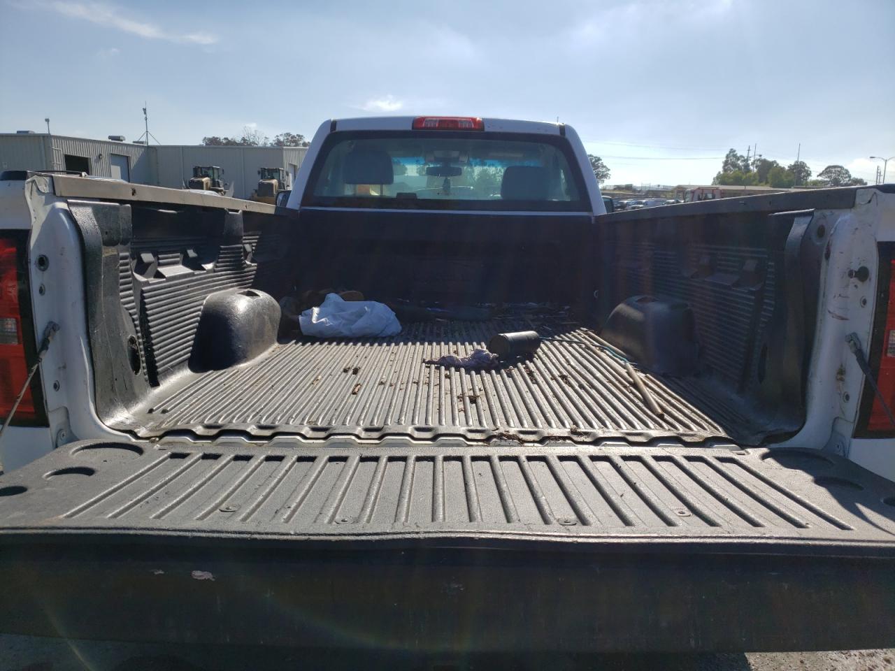 Photo 6 from auction – 2016 GMC SIERRA C15 with VIN 1GTN1LEC1GZ161888