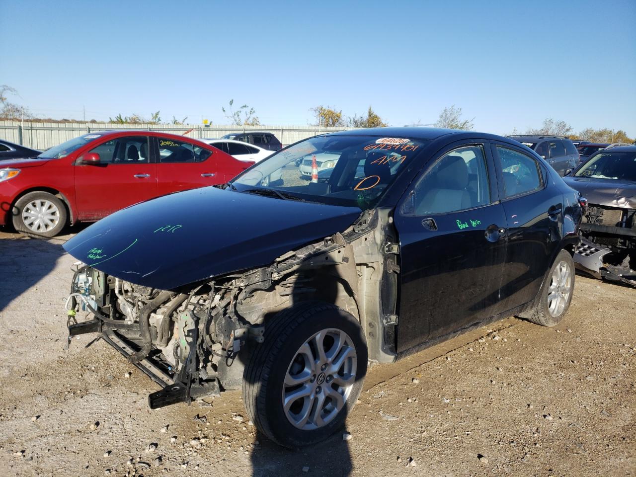 Photo 2 from auction – 2016 TOYOTA SCION IA with VIN 3MYDLBZV5GY113236
