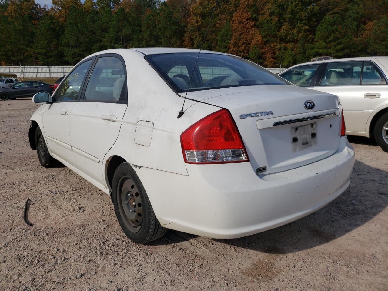 Photo 3 from auction – 2009 KIA SPECTRA EX with VIN KNAFE222595585578