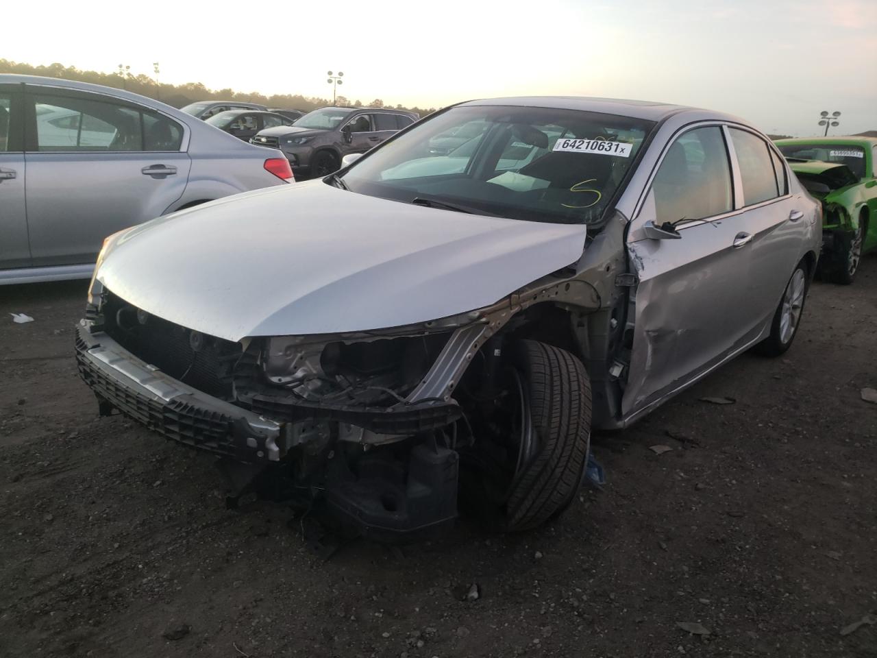 Photo 2 from auction – 2013 HONDA ACCORD EXL with VIN 1HGCR2F80DA149215