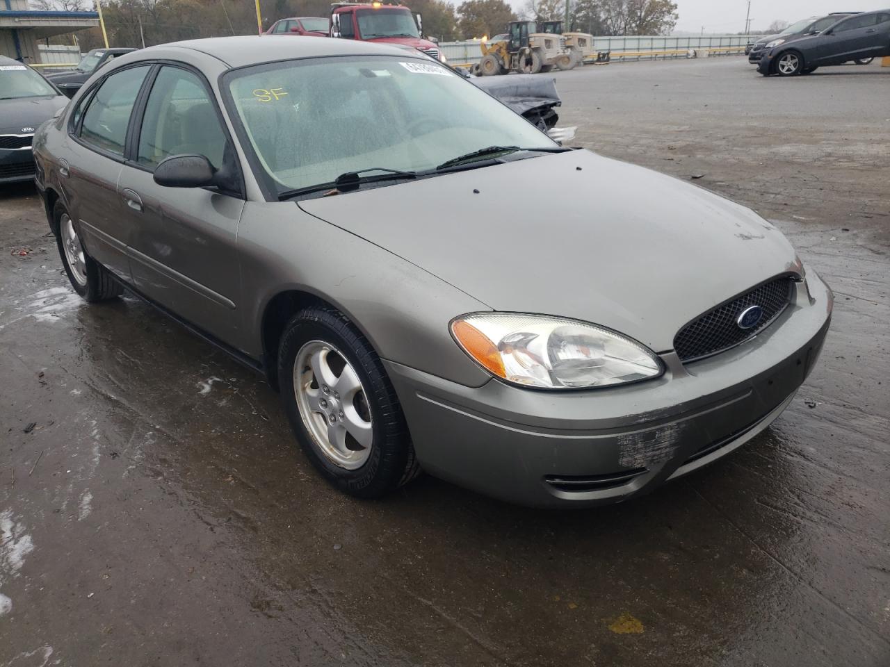 FORD TAURUS SE 2004 with VIN 1FAFP53264G194519 - Photo from auction