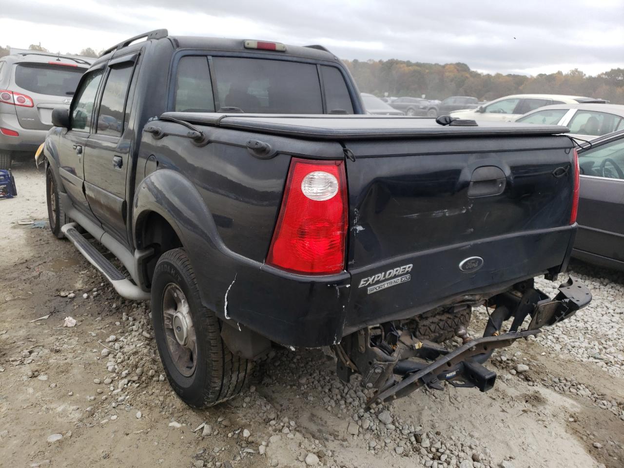 Photo 3 from auction – 2003 FORD EXPLORER S with VIN 1FMZU67E43UA40185