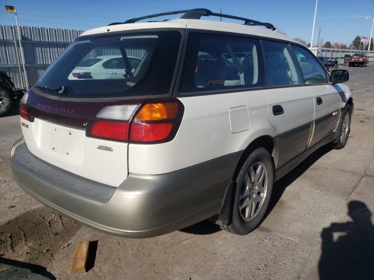 Photo 4 from auction – 2002 SUBARU LEGACY OUT with VIN 4S3BH675427638767