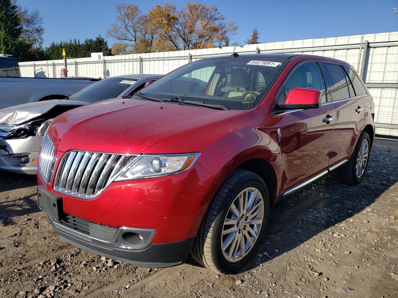 Photo 2 from auction – 2011 LINCOLN MKX with VIN 2LMDJ8JK9BBJ17509