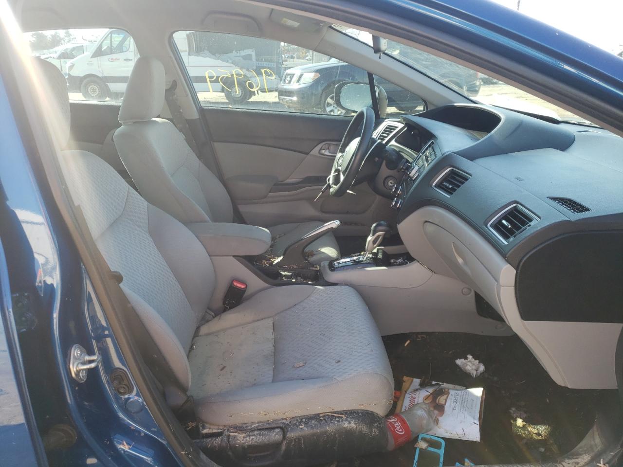 Photo 5 from auction – 2015 HONDA CIVIC LX with VIN 19XFB2F57FE205298