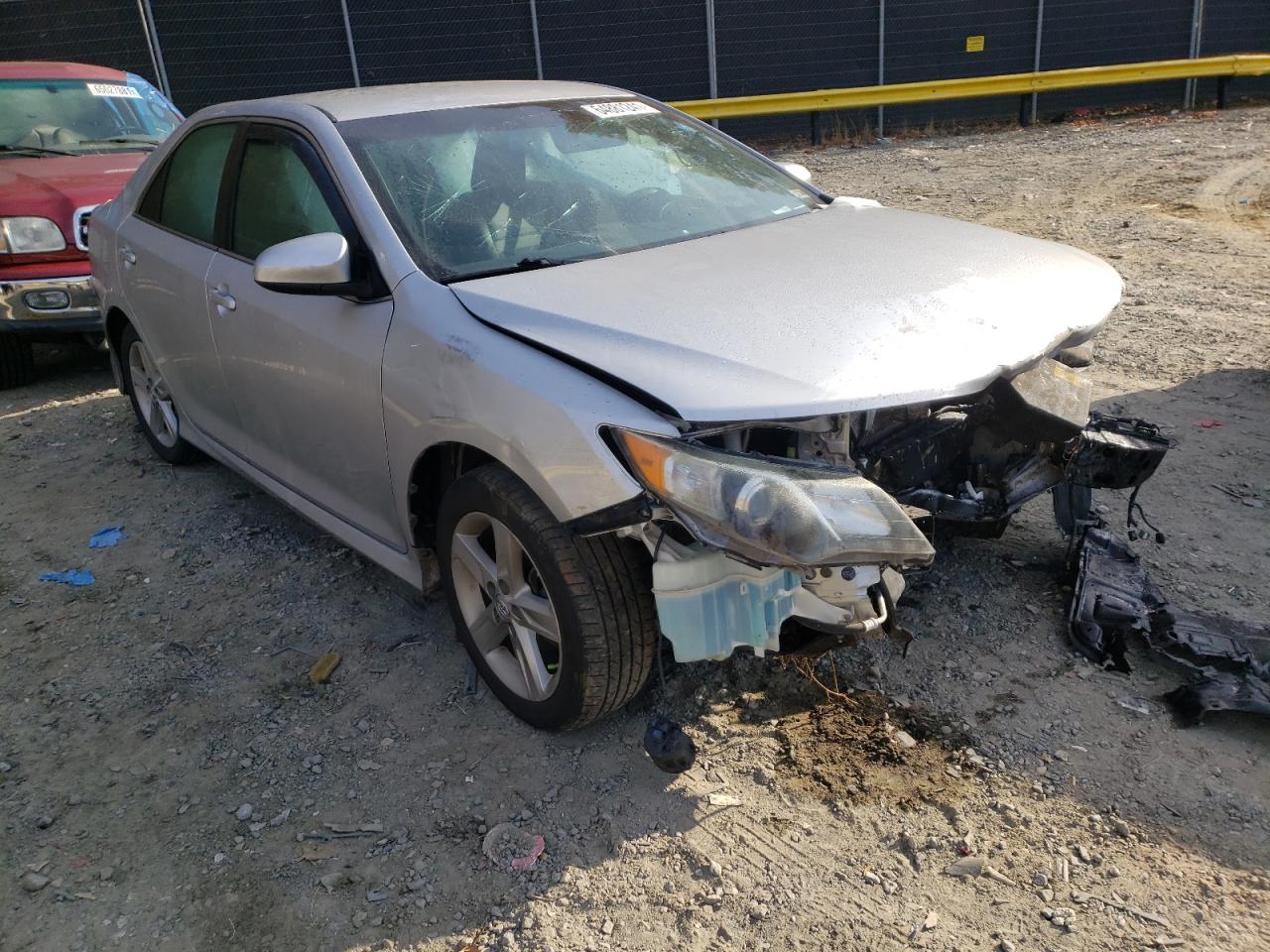 Photo 1 from auction – 2014 TOYOTA CAMRY L with VIN 4T1BF1FK4EU808501