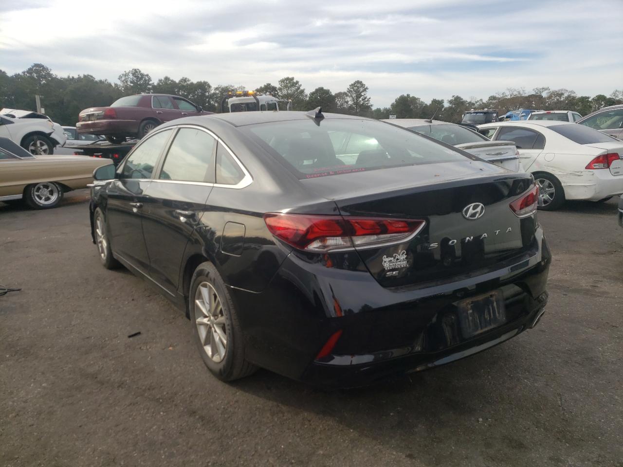 Photo 3 from auction – 2019 HYUNDAI SONATA SE with VIN 5NPE24AF7KH757820