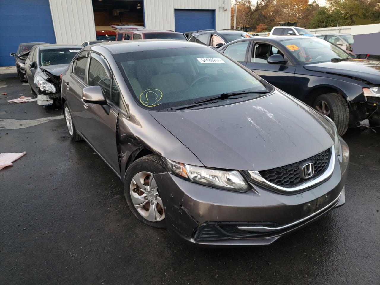 HONDA CIVIC LX 2013 with VIN 19XFB2F51DE005207 - Photo from auction