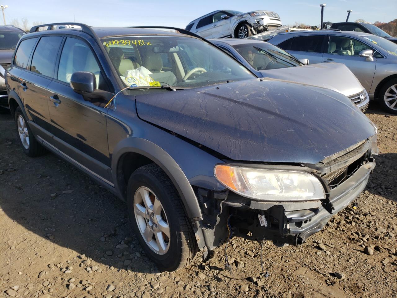VOLVO XC70 2008 with VIN YV4BZ982481033062 - Photo from auction