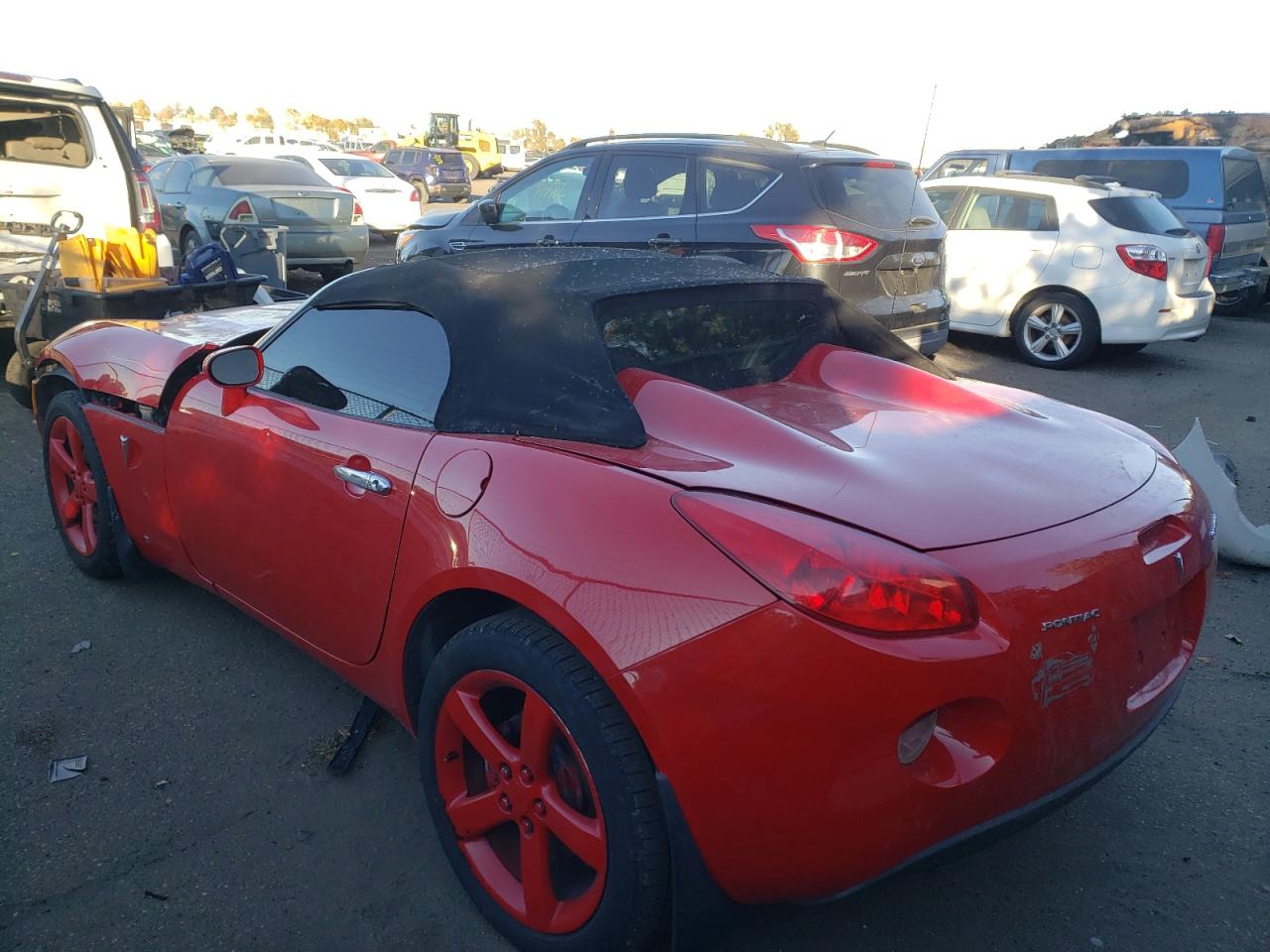 Photo 3 from auction – 2006 PONTIAC SOLSTICE with VIN 1G2MB33B26Y111397