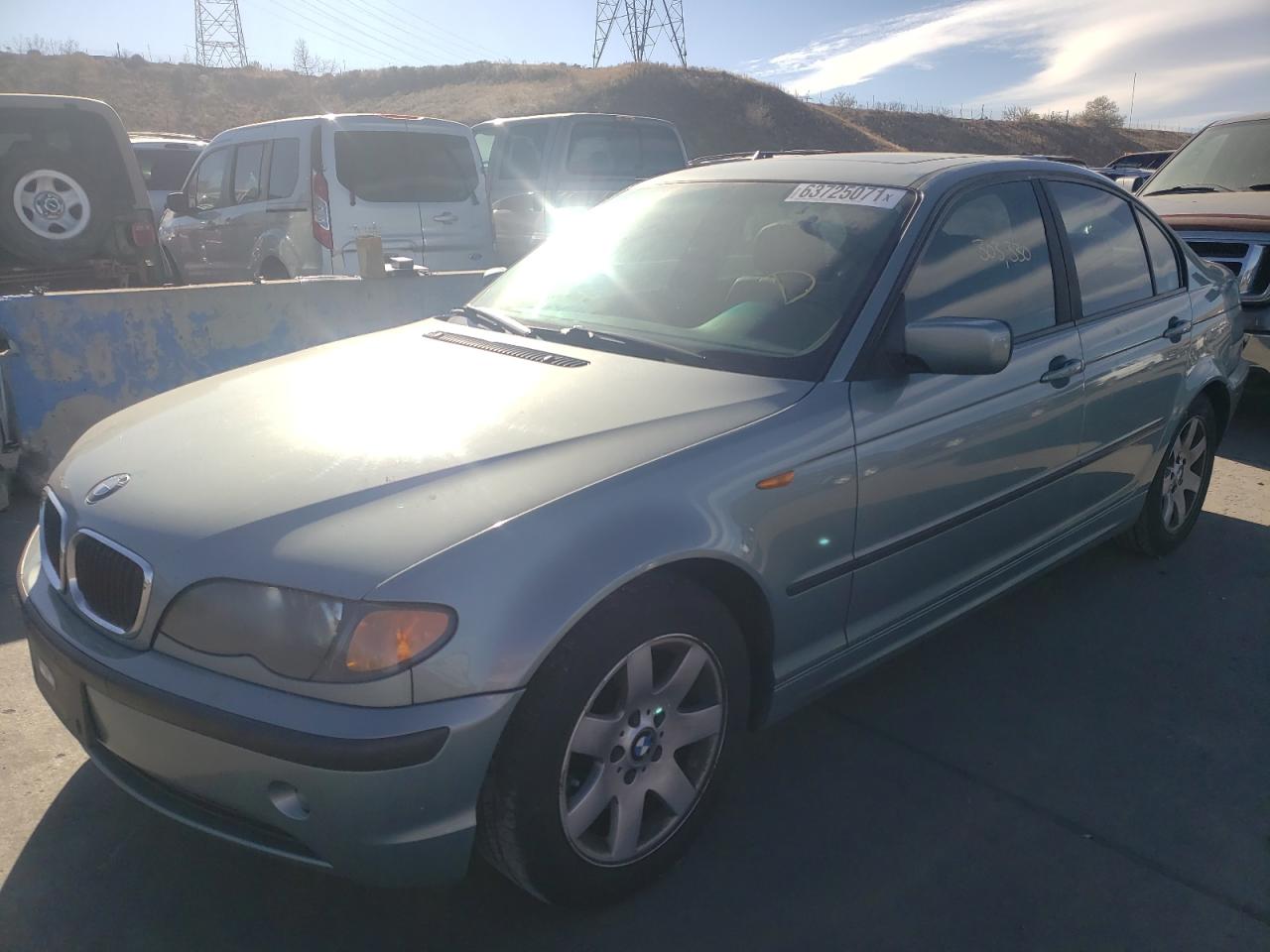 Photo 2 from auction – 2003 BMW 325I with VIN WBAEV33423KL82724
