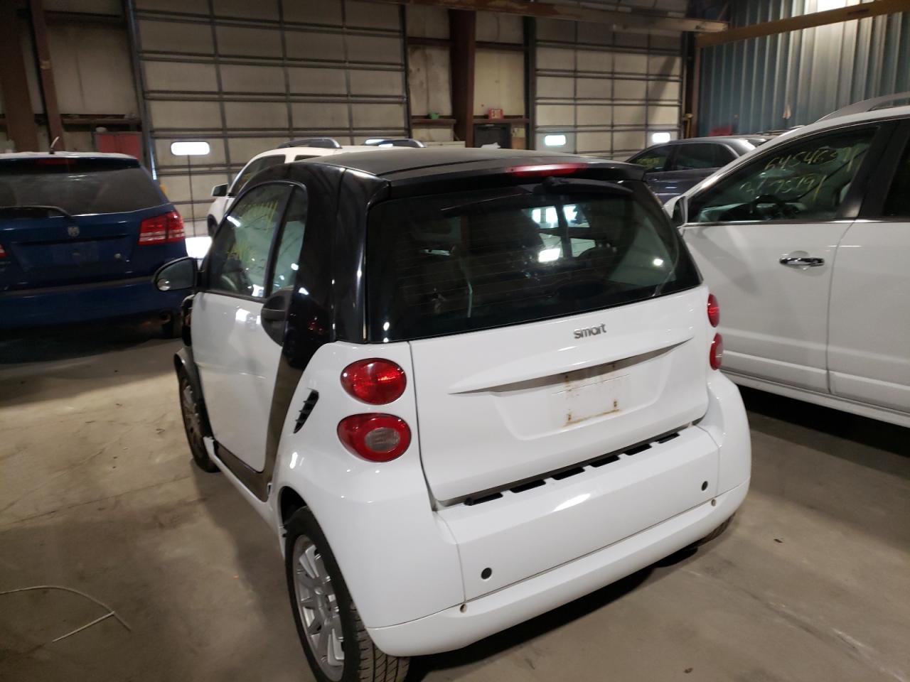 Photo 3 from auction – 2012 SMART FORTWO PUR with VIN WMEEJ3BA8CK557033
