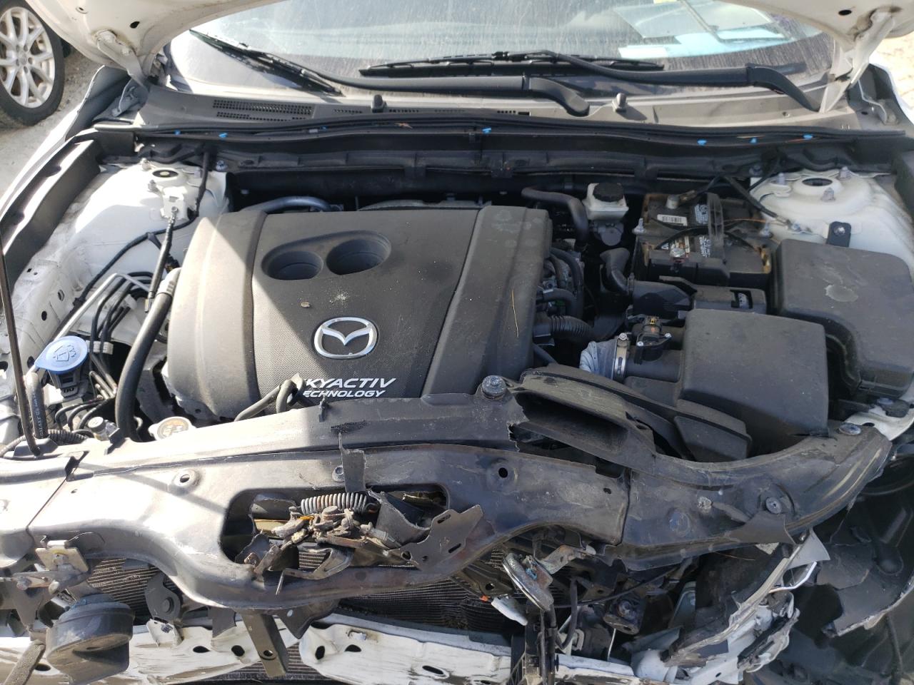 Photo 7 from auction – 2017 MAZDA 3 SPORT with VIN 3MZBN1U78HM102840