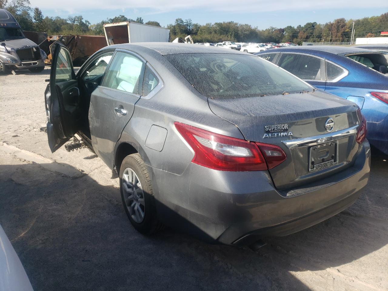 Photo 3 from auction – 2018 NISSAN ALTIMA 2.5 with VIN 1N4AL3AP8JC160044