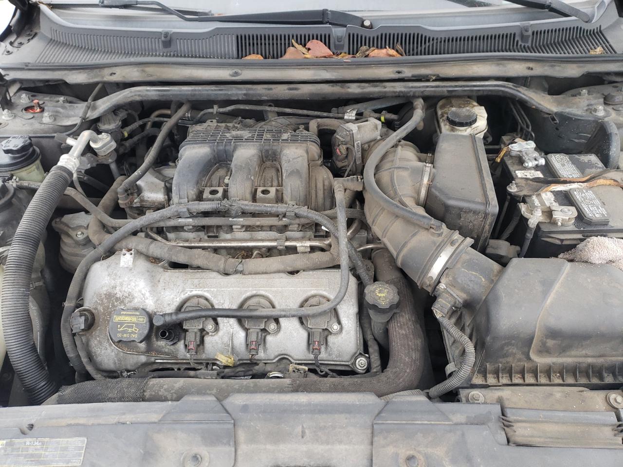 Photo 7 from auction – 2010 FORD TAURUS LIM with VIN 1FAHP2FW7AG130202