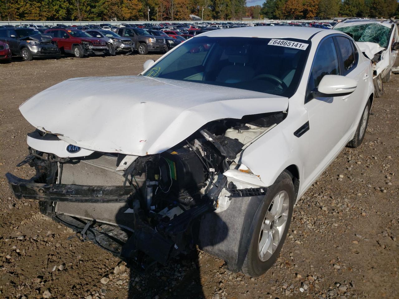 Photo 2 from auction – 2011 KIA OPTIMA LX with VIN KNAGM4A79B5151590