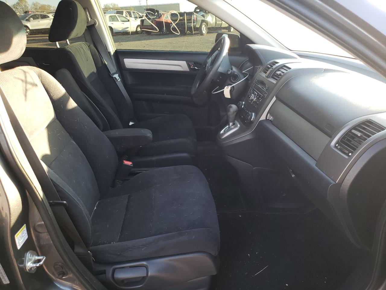 Photo 5 from auction – 2011 HONDA CR-V SE with VIN 5J6RE4H44BL077196