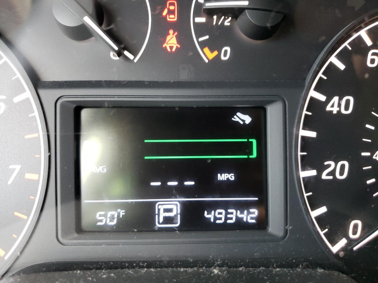 Photo 8 from auction – 2014 NISSAN SENTRA S with VIN 3N1AB7AP1EY341037