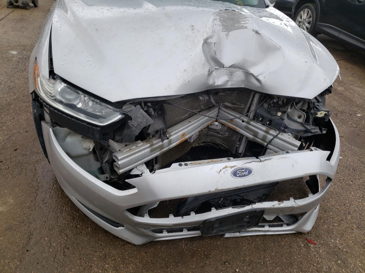 Photo 9 from auction – 2016 FORD FUSION SE with VIN 1FA6P0H77G5101305