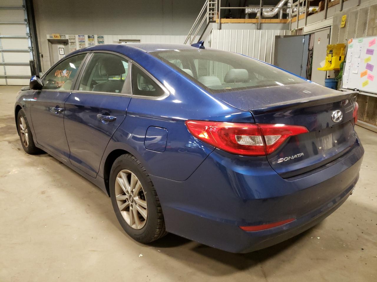 Photo 3 from auction – 2016 HYUNDAI SONATA SE with VIN 5NPE24AF1GH347537