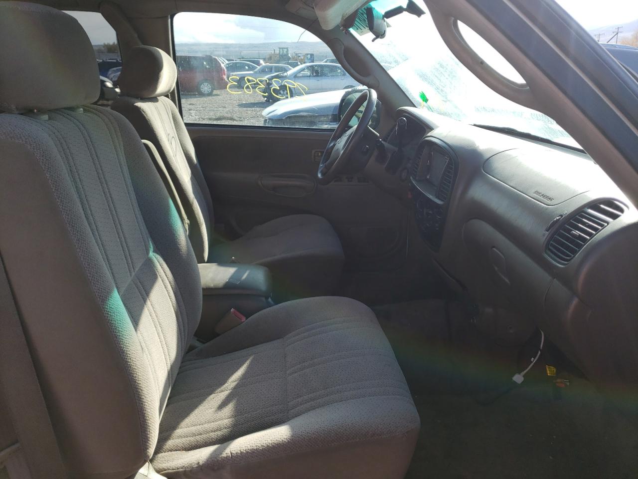 Photo 5 from auction – 2000 TOYOTA TUNDRA ACC with VIN 5TBBT441XYS082654