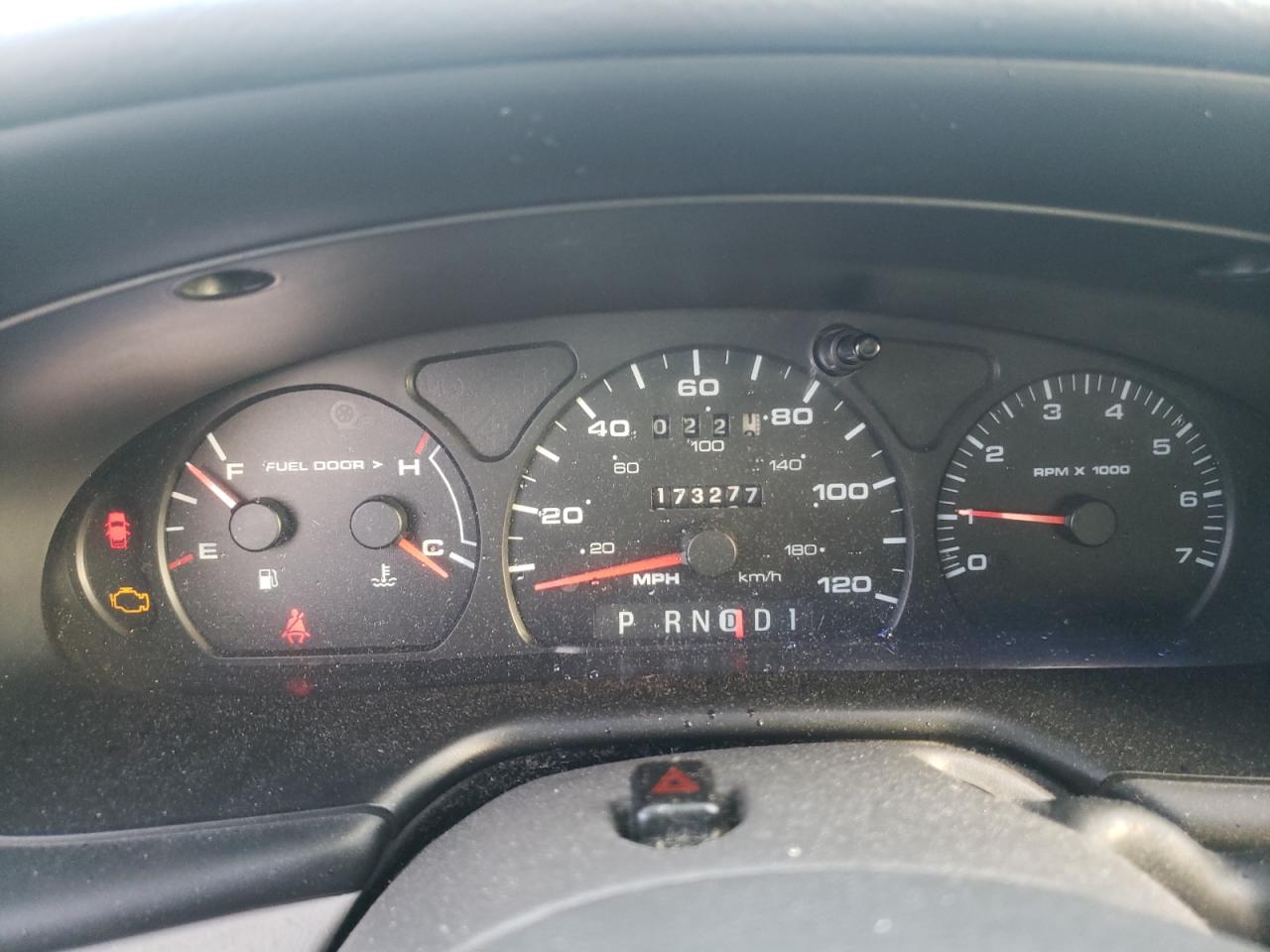 Photo 8 from auction – 2001 MERCURY SABLE GS with VIN 1MEHM50U21A613447