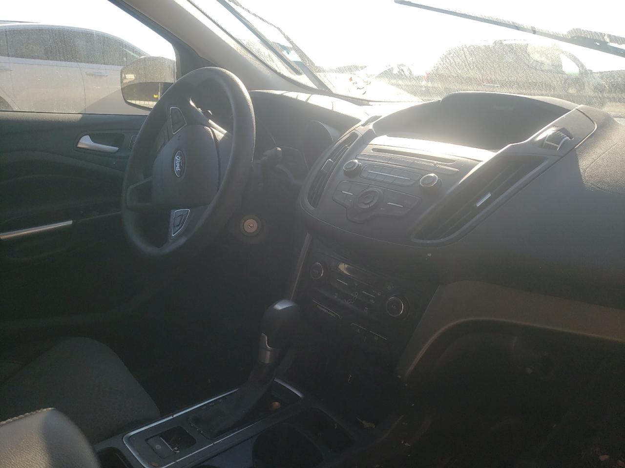 Photo 9 from auction – 2017 FORD ESCAPE SE with VIN 1FMCU0GD6HUB04101
